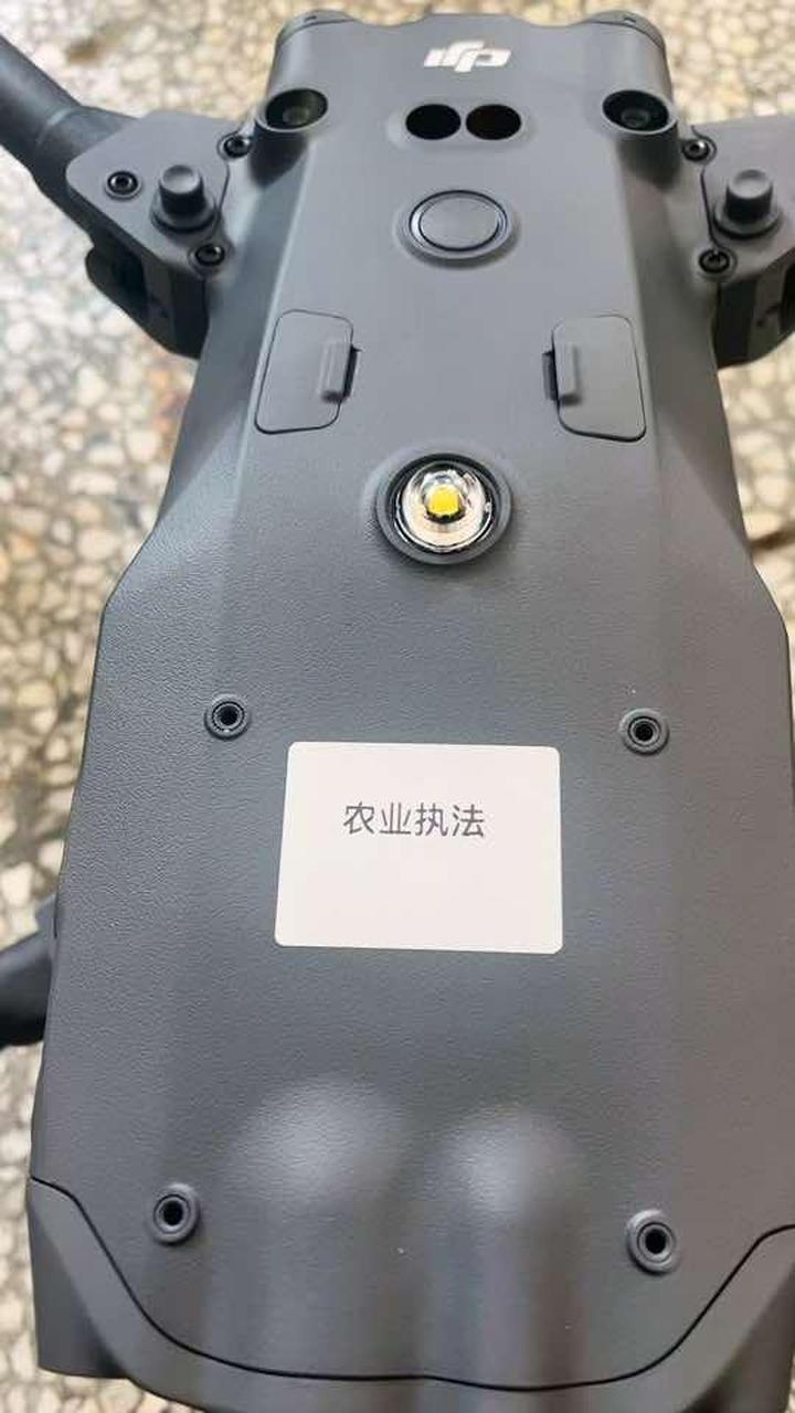 不要电鱼麻鱼了 天上会拍高清，夜里会有红外线探测