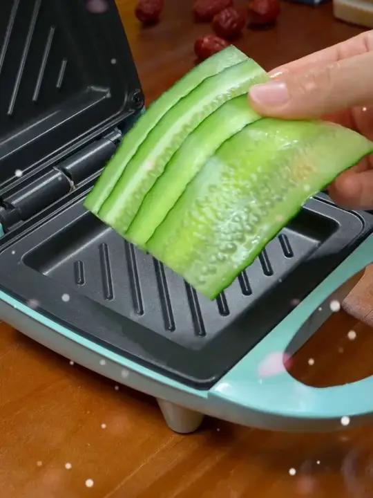 智煲多功能三明治机智煲多功能三明治机好物推荐家庭必备