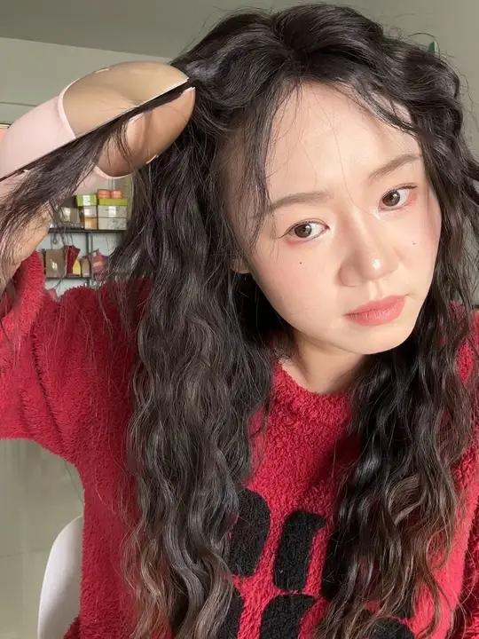 手残党狂喜!有手就会的女团同款蛋卷详细教程,看完立省烫发钱