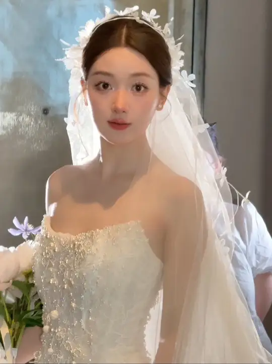 结婚穿鱼尾婚纱，让你的婚礼美出天际！