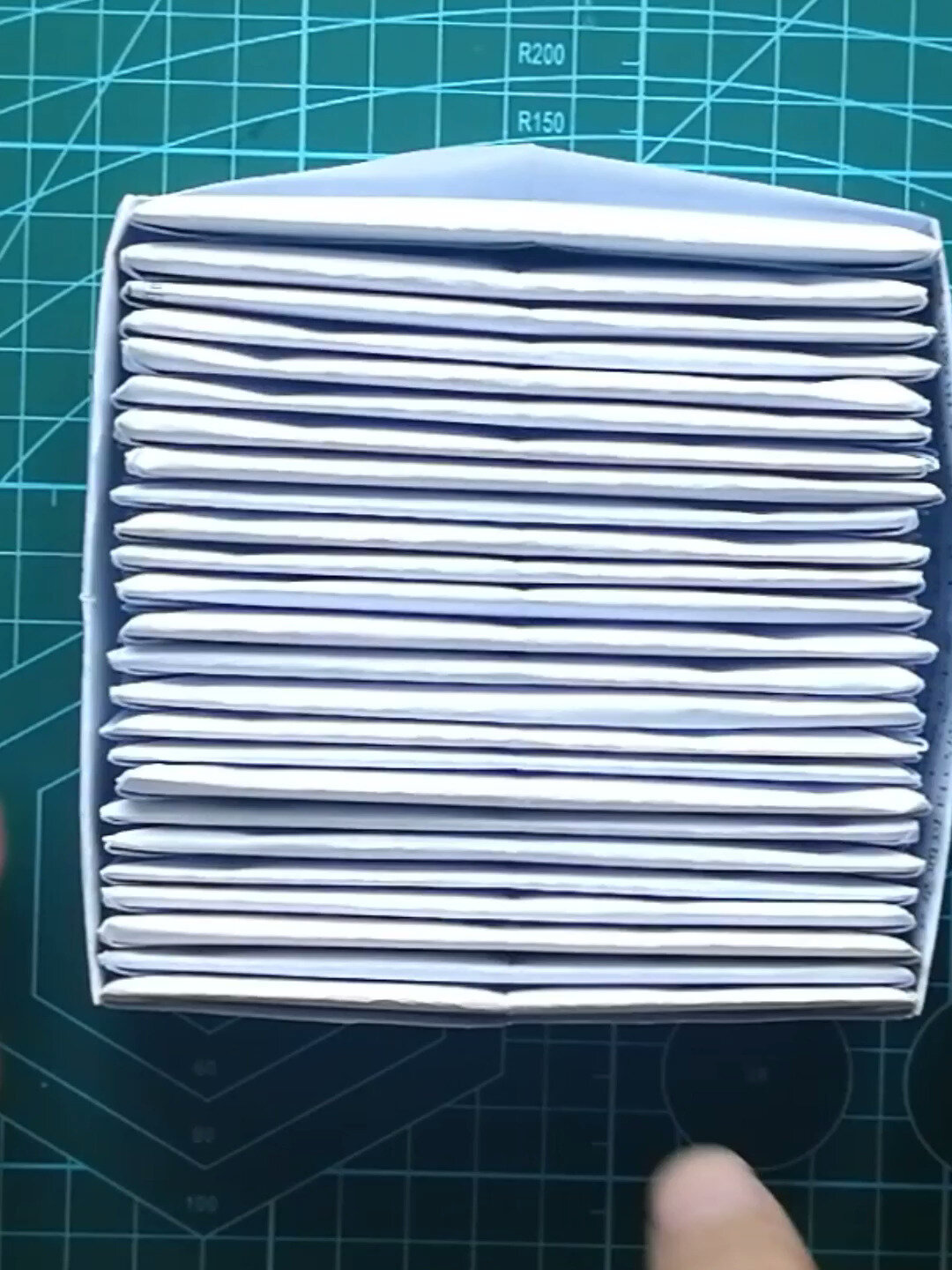 折纸垃圾盒怎么折简单易学的折纸教程