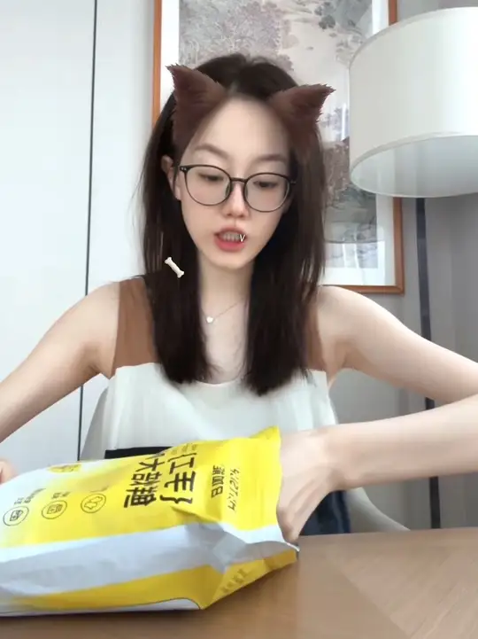 这个肉松吐司好松软啊啊啊啊
