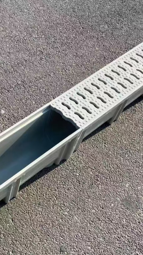 无锡庭院鹅卵石不锈钢排水沟