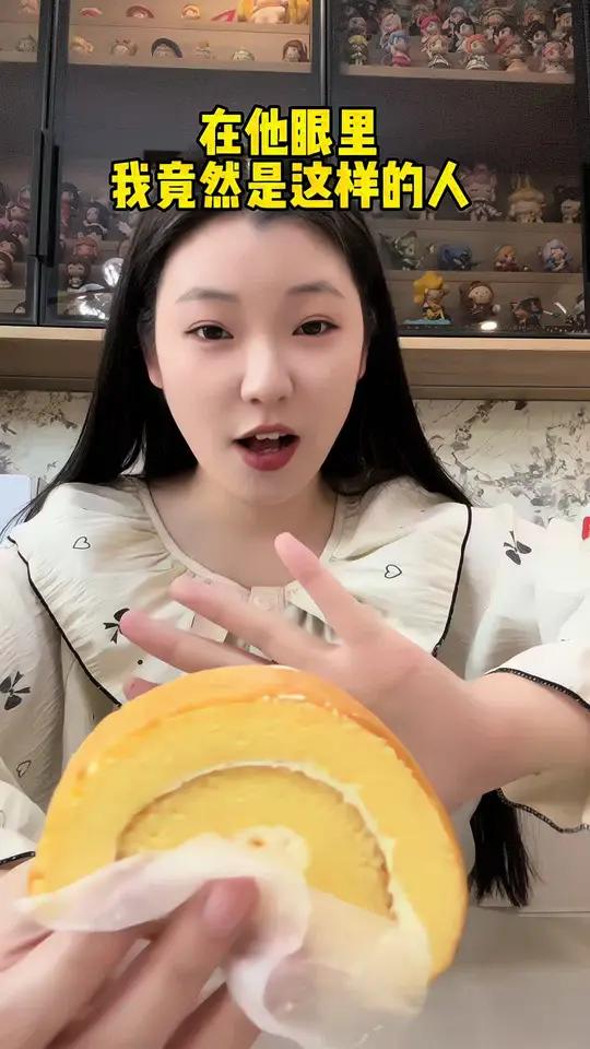 总以为我是为了吃那一口才拍的视频 #情侣 #蜜糖和冯大大 #内容过于真实 #就吃一口