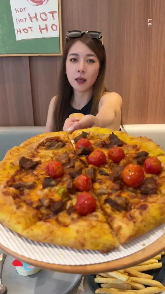 89一个披萨一个汉堡四个小食两份饮品你们一定不感兴趣吧