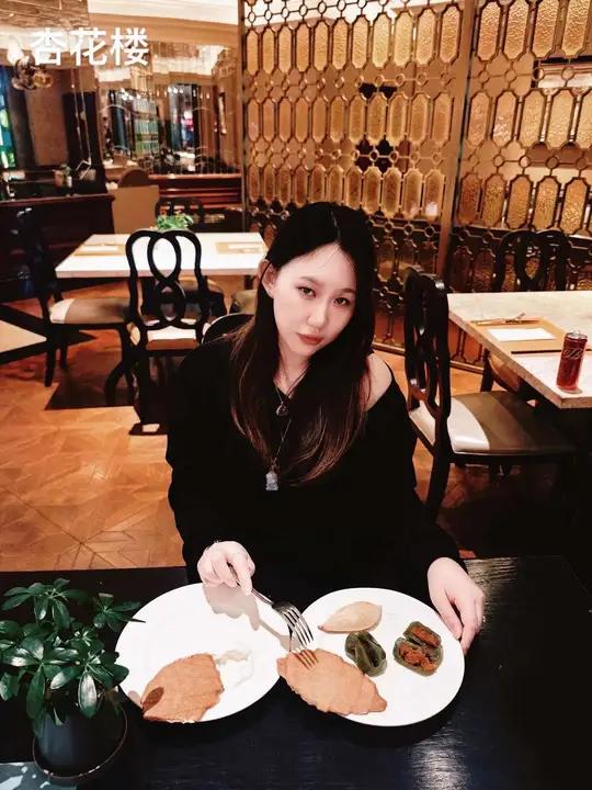 杏花楼青团你们都吃过!他们家有被压扁的可颂不尝尝可就洋盘啦!