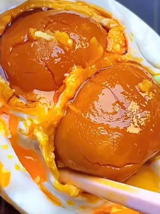 熟双黄咸鹅蛋烤鹅蛋流油网红低盐正宗新鲜咸香即食流心红太阳