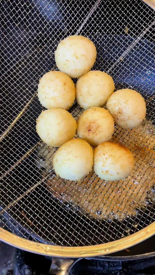 简简单单吃个汤圆,锅包汤圆,外酥里嫩还有流心