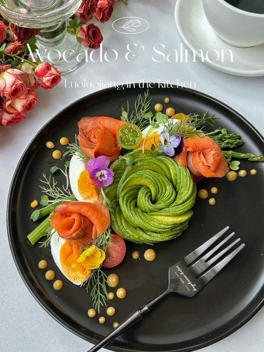 夏日轻食牛油果三文鱼沙拉|宅家精致料理