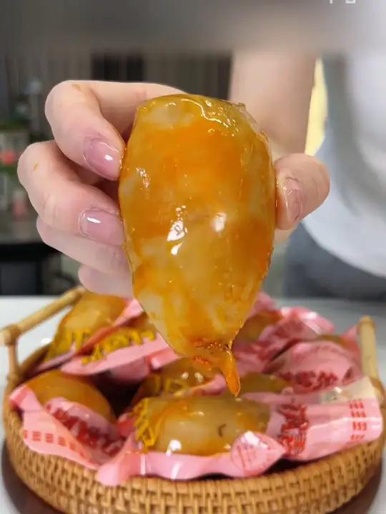 整个满陷鱿鱼仔 鱿鱼仔 又鲜又香 好吃低卡高蛋白 限时特价 超便宜 一吃一个不吱声 哇又便