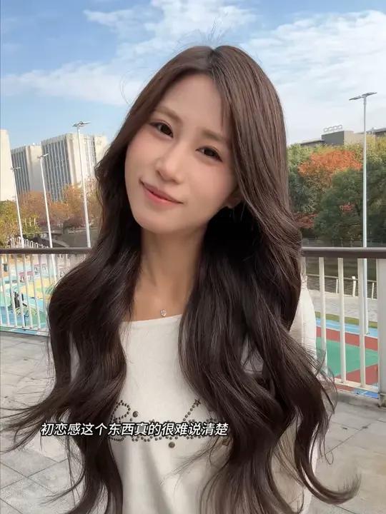 白月光是一种感觉 40MM的大波浪做出来的卷发真的太温柔了发型大卷长发白月光画中人氛围感校