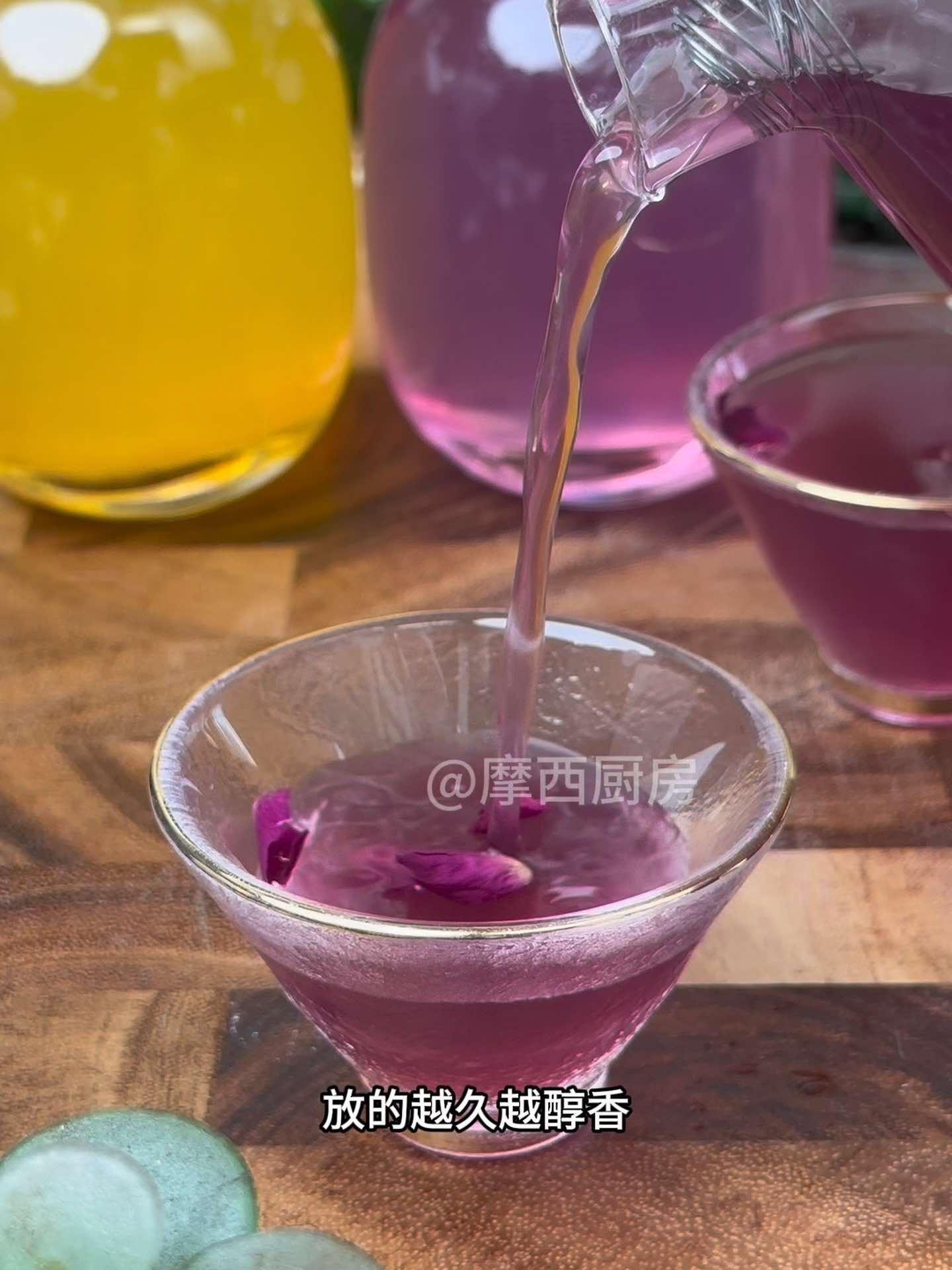 自制甜酒酿 很多人做葡萄酒只知道用白酒泡,试试这个方法,七天就能喝,多汁又清甜,入口香醇还