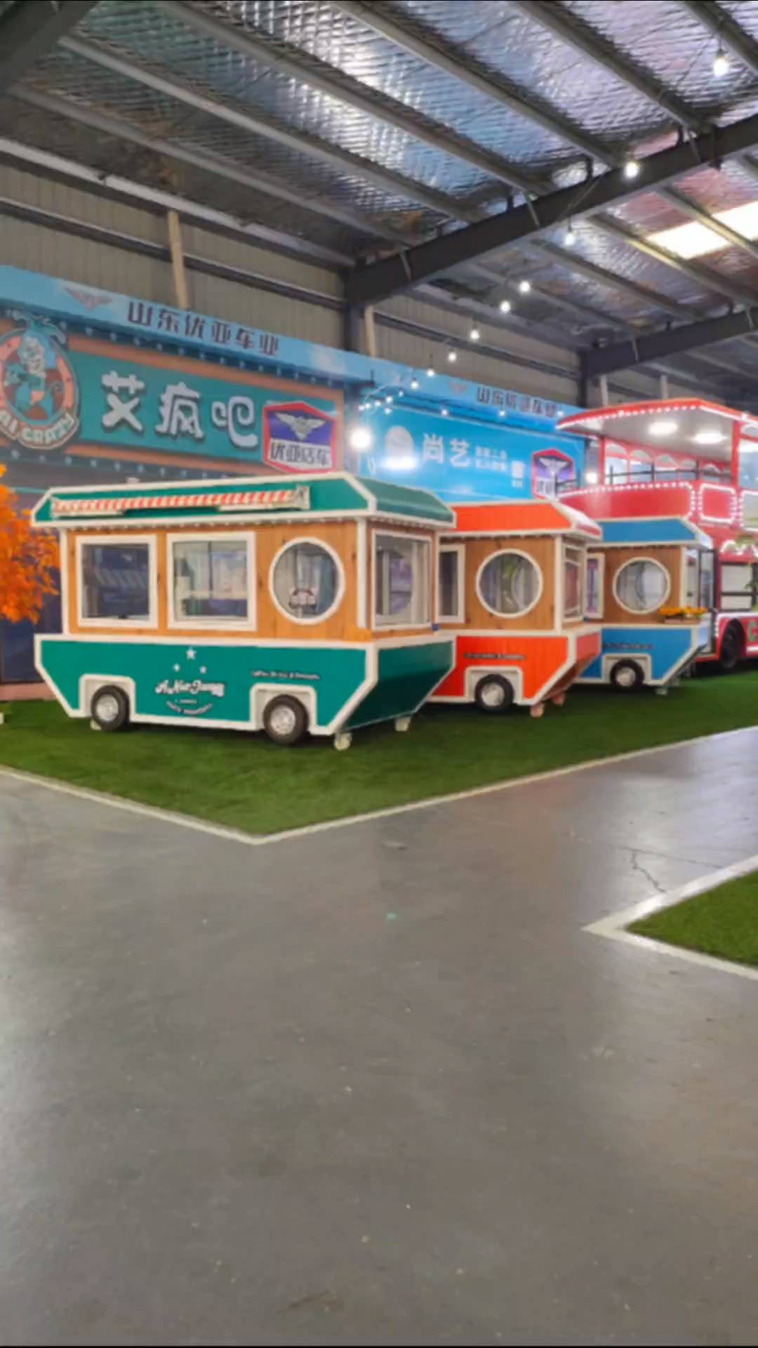 商业街夜市造型款式网红小吃车