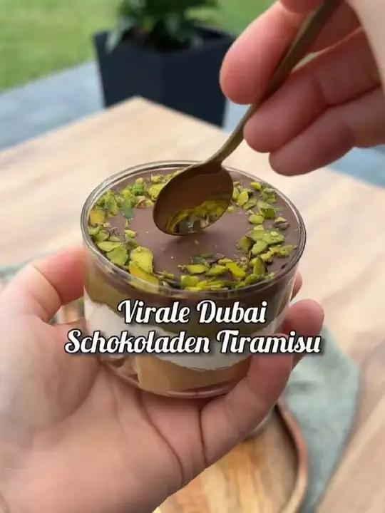 风靡全球的迪拜巧克力提拉米苏,制作简单又超级好吃 甜品治愈一切 好吃到停不下来 爱生活爱美