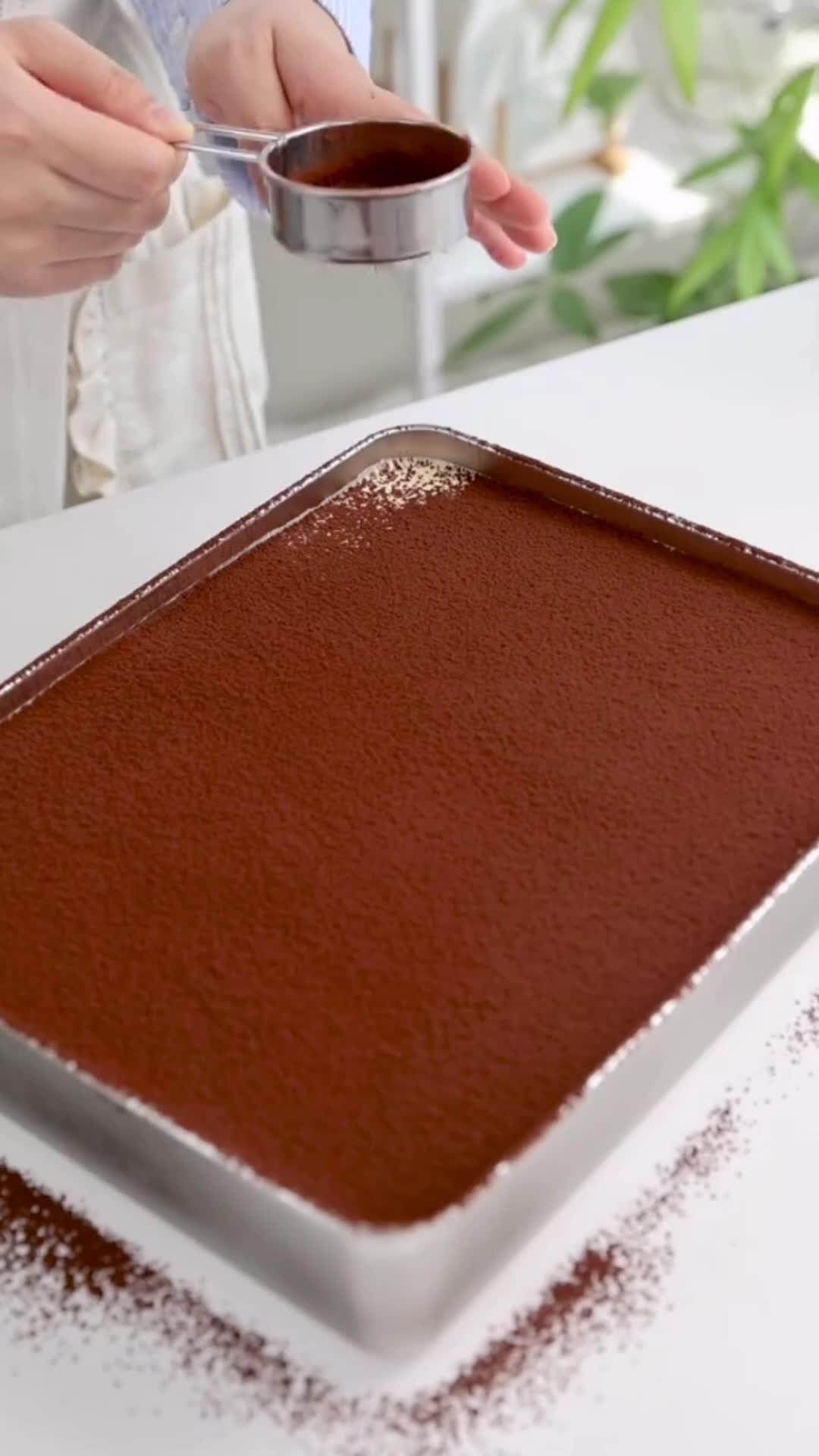 提拉米苏 好想去摆摊卖提拉米苏呀!是种什么体验呢 甜品 小蛋糕 摆摊 提拉米苏的制作方法