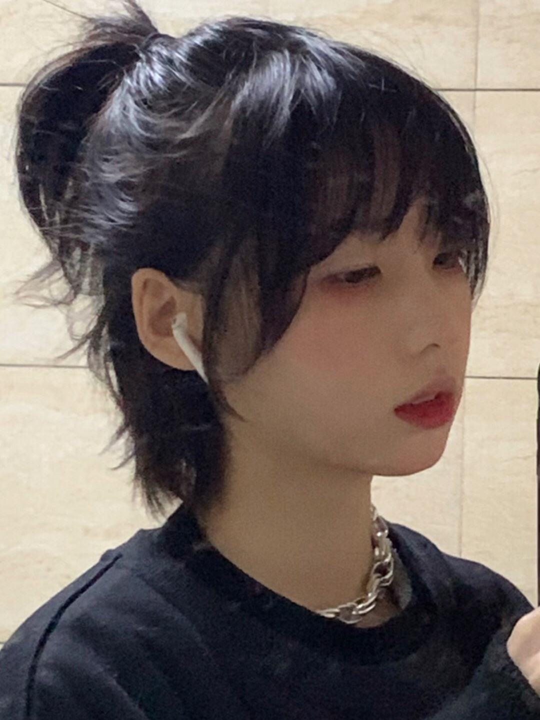 短发狼尾鲻鱼头,扎起来很酷少年感满满