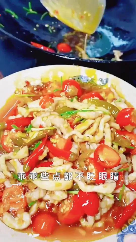 老坛泡椒 用来炒肉片,炒猪肝,炒鸡杂,不管炒什么都非常巴适!好吃到停不下来 泡椒 下饭神器