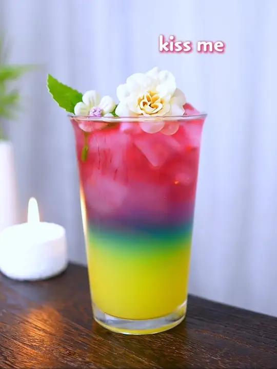 kiss me|天干物燥 kiss me now. 喜欢从来不是类型是感觉. 配方见视频 