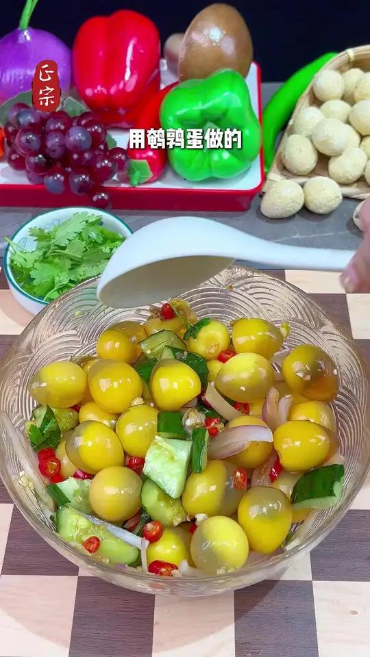 过年家里的凉拌菜就选它了，这个河南特产鹌鹑小变蛋QQ弹弹，一口一个超好吃！