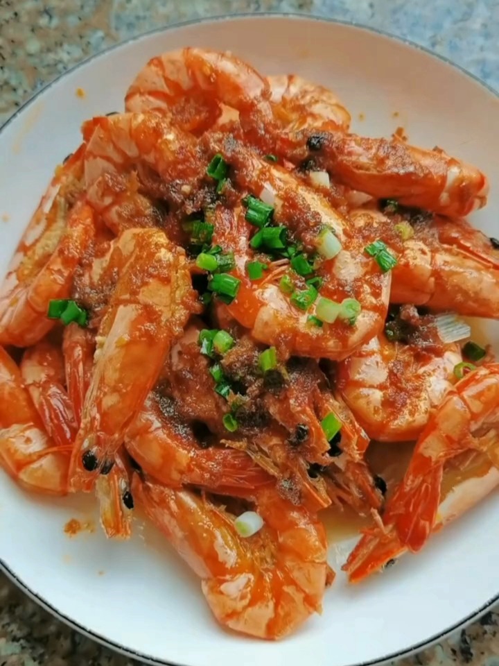冰冻虾也能做出美味的油焖大虾