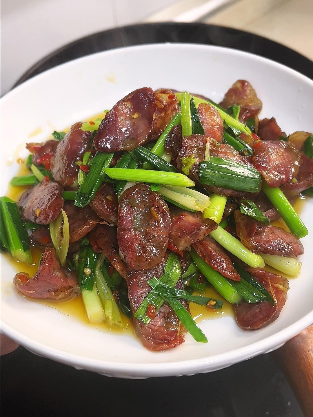 蒜苗炒香肠