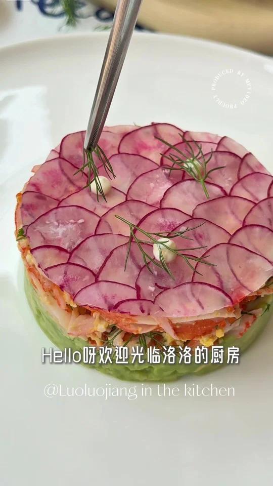 一口夏日鲜甜蟹柳鸡蛋牛油果沙拉
