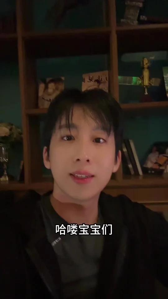 男大情人节约会Vlog肌肉帅哥竟是美队?!