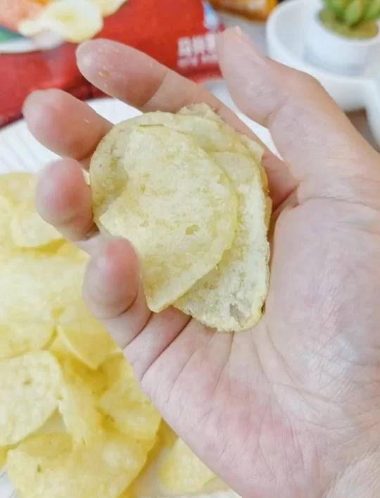 每日好吃day40|薯片新花样鸭脖,奶糖,粽子