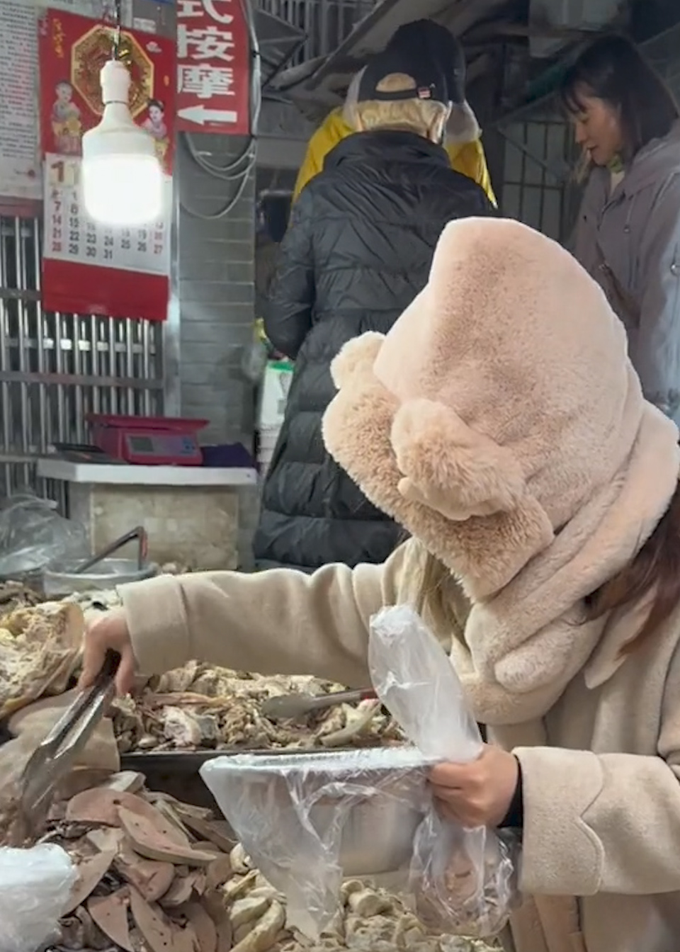 重庆人的冬至仪式:喝一碗热腾腾的羊肉汤,摊主:估计能卖完1000斤