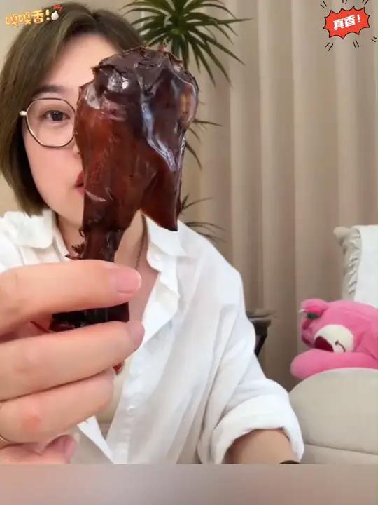 「啃啃友味」鸭翅根香辣味零食肉类解馋小零食网红鸭小腿可试吃一包 好吃到停不下来 妈呀太香了