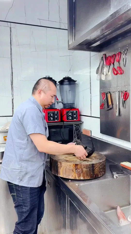 鲜花椒蒸虎斑鱼，别有一番风味，肉质劲道