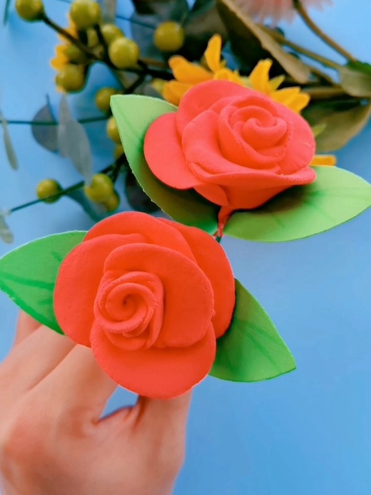 橡皮泥怎么做玫瑰花