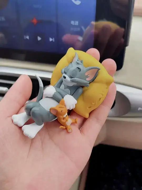 汤姆和杰瑞放在车里真的太可爱了!越看越治愈