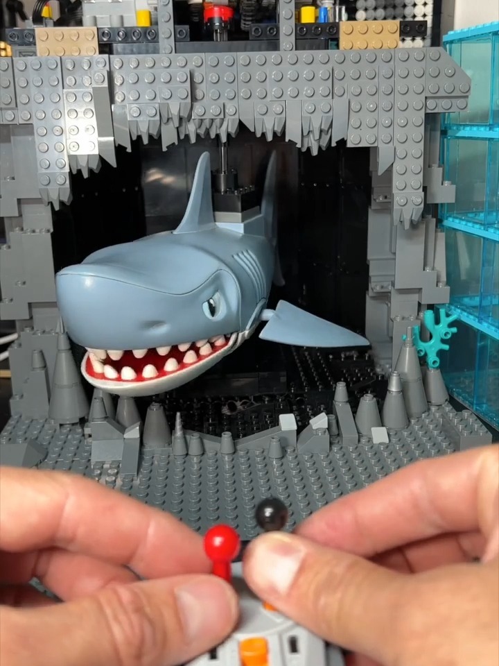 lego积木 遥控乐高得宝鲨鱼