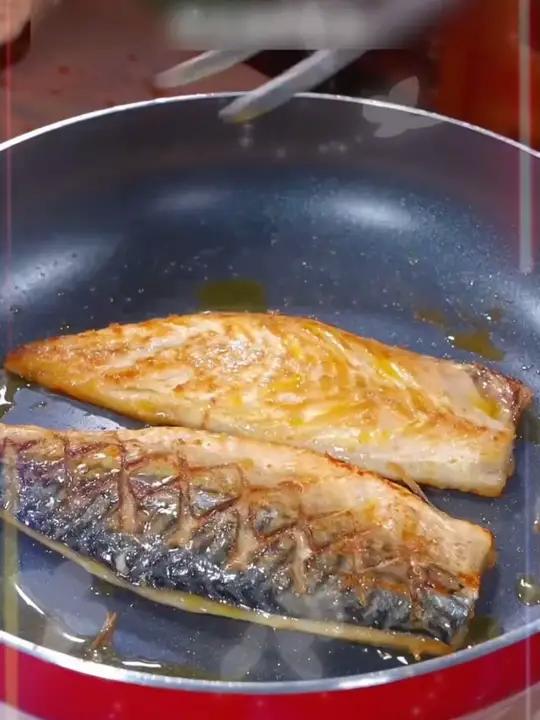 空气炸锅青花鱼 挪威青花鱼可不是鲐鲅鱼哦。油脂丰富 空气炸锅青花鱼 挪威青花鱼可不是鲐鲅鱼