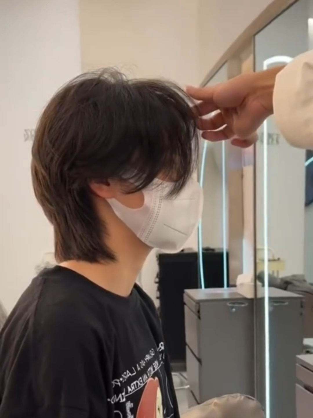 女生超酷的狼尾鲻鱼头短发