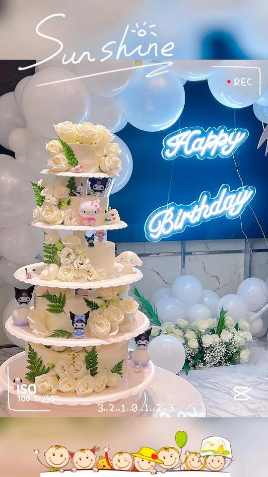 南京五层蛋糕 有着童心喜欢库洛米的十八岁女孩 生日快乐!