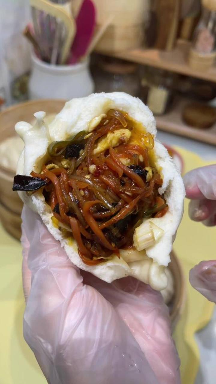 鲜香美味的红萝卜包子做法揭秘