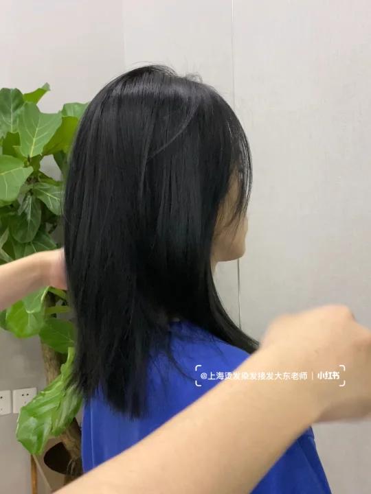 可扎可散的中长发发型锁骨发 今日分享一款高级感剪裁的发型 今日发型 小姐姐都爱的一款锁骨发