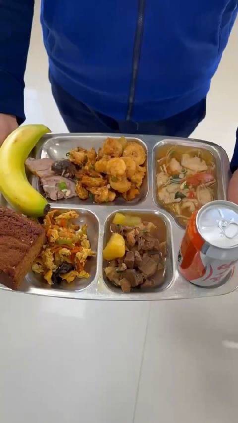 「看一眼就知道很香的美食」来看看蓝朋友今天吃什么?木须鸡蛋、牛肉炖土豆、红烧猪肘、爆炒鸡胸