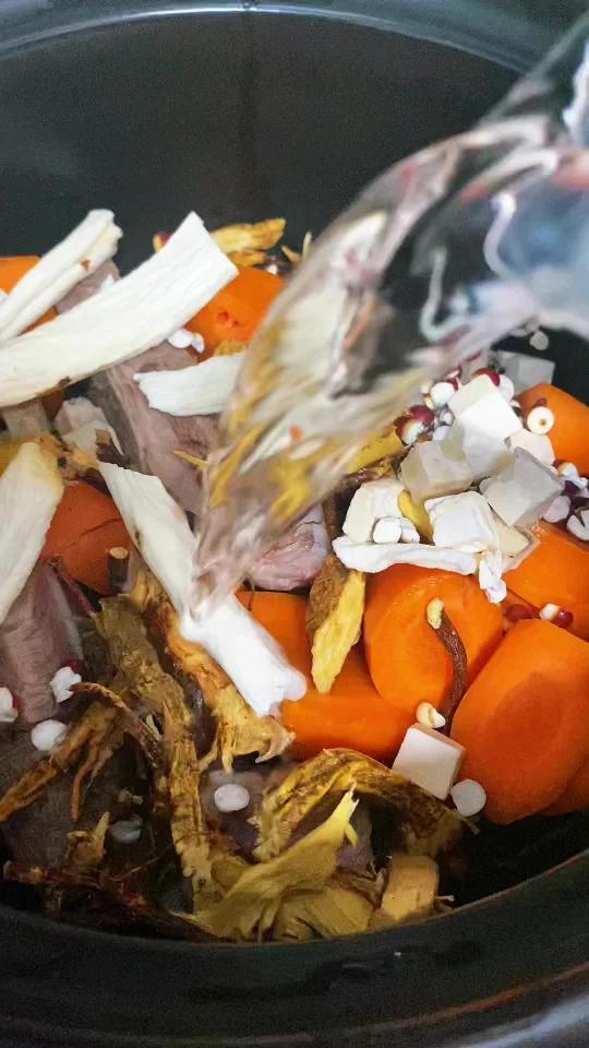 三伏天养生汤中伏健脾祛湿多喝这碗汤