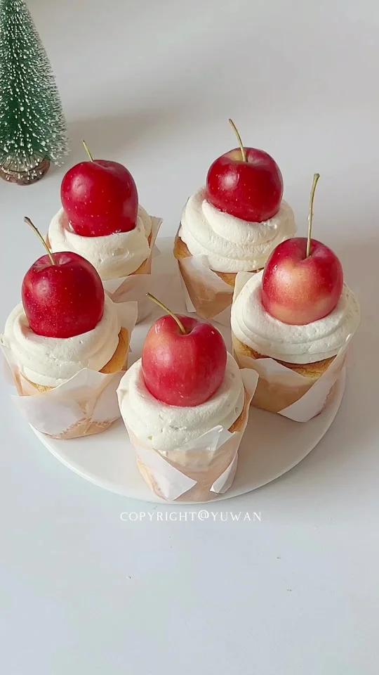 圣诞甜品ins超火小苹果纸杯蛋糕 附教程