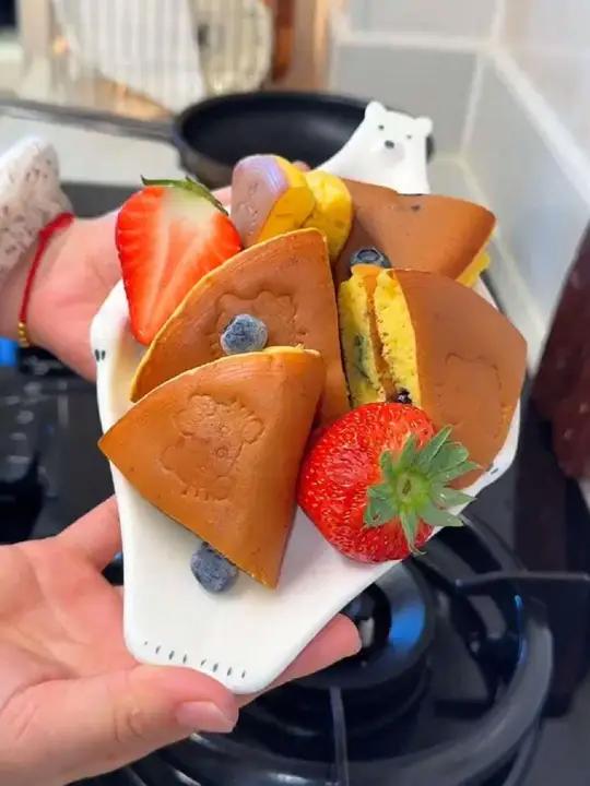 小朋友当然要吃蛋糕了 早上不用早起做早餐了