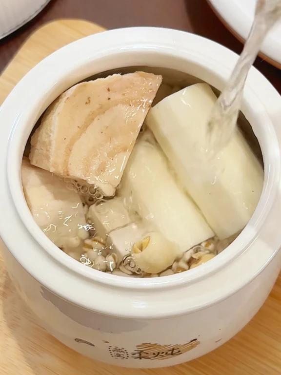 冬天要喝的薏米粉葛汤祛湿降 超管用