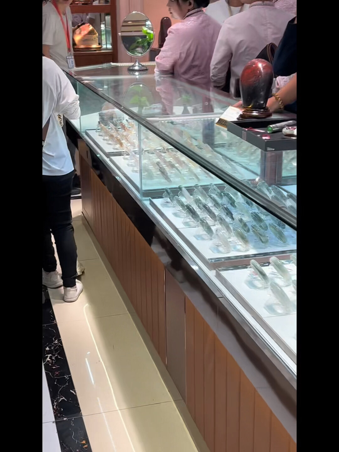 桂林鸡血玉博物馆|象鼻山公园(桂林)