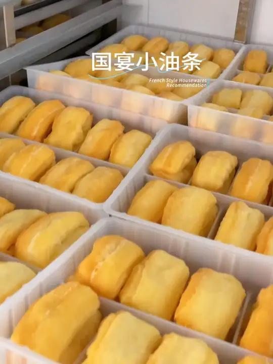 供应星级酒店的国宴小油条,一台油条成型机,保证了成品标准美味 工厂实拍视频 油条机 国宴油
