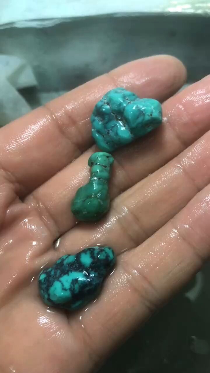 文玩配饰之绿松随形看法