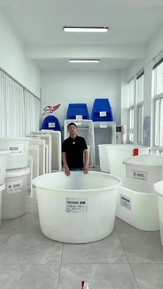 养鱼超方便！大容量水箱，不满意就退，无忧无虑