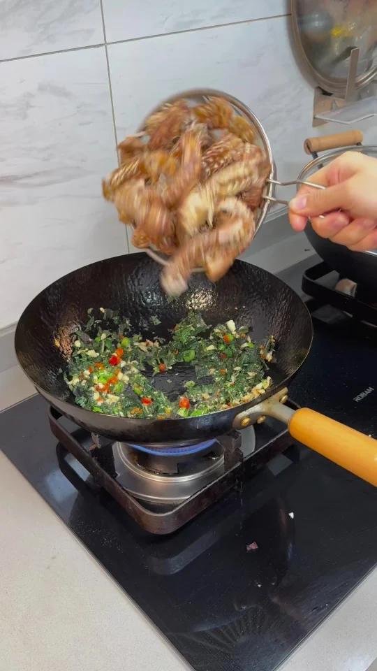 椒盐皮皮虾好吃到尖叫吃完直接吮手指