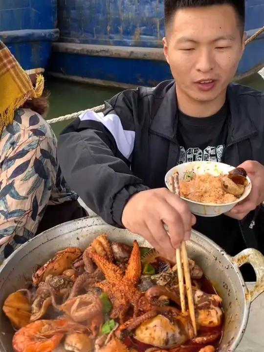 希望把家乡新鲜的海鲜带给大家，让海鲜也成为你们的家常菜！海鲜套餐海鲜海鲜礼盒海鲜原产地Y
